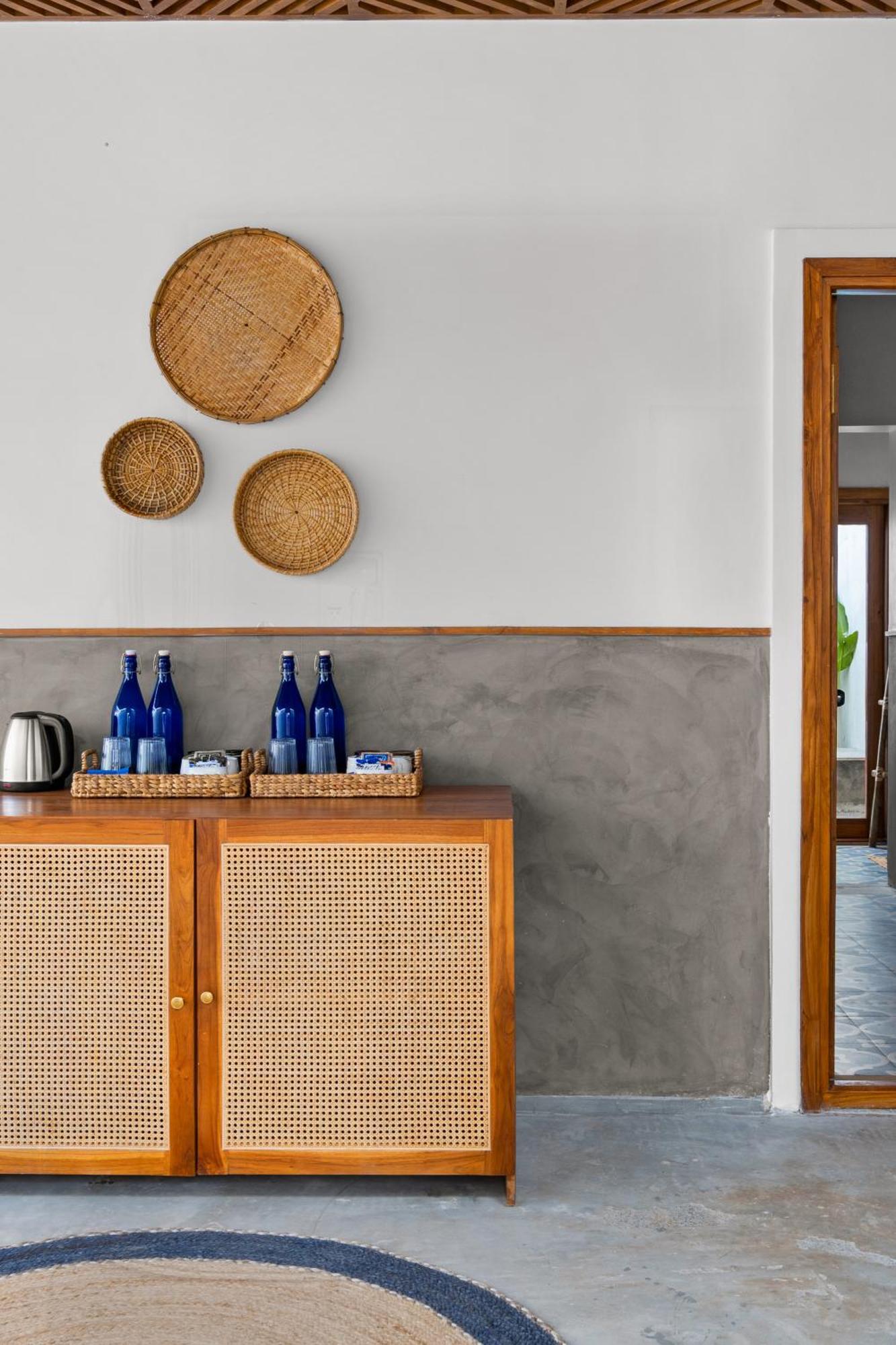 Azora By Ayatana, Goa Hotel Morjim Exterior photo